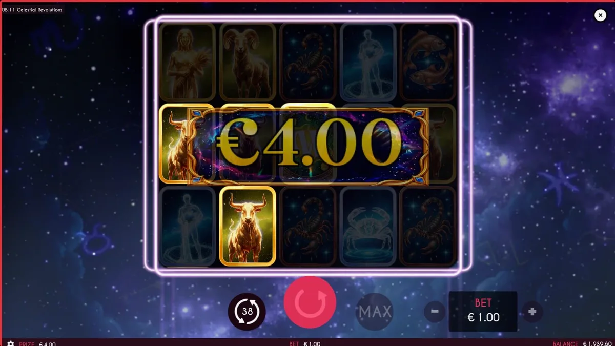 Tampilan antarmuka mobile slot Celestial Revolutions dengan tema kosmik